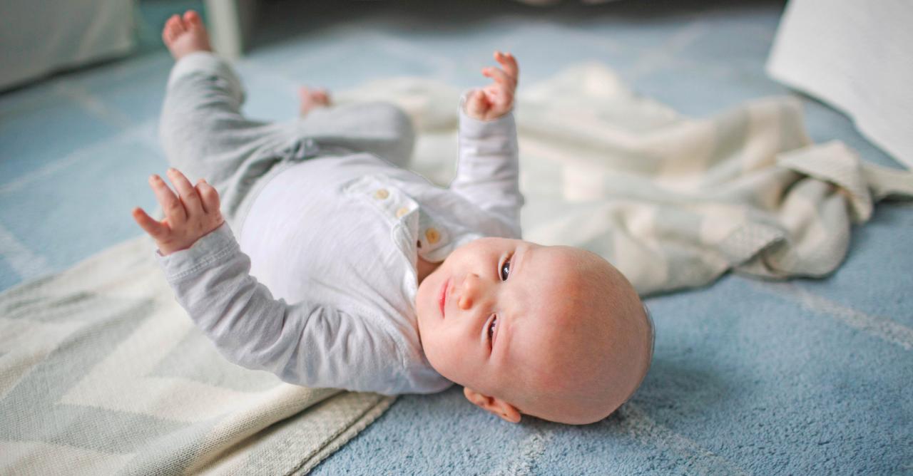 Tips for Shopping Baby Clothes That Last
