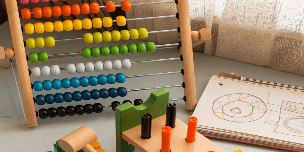 Educational Toys That Help Kids Learn Effectively