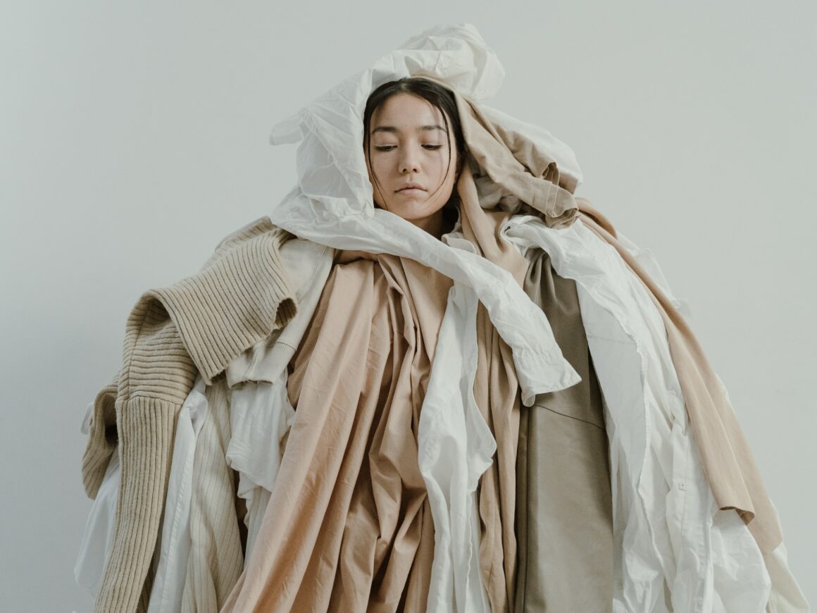 Why Minimalist Fashion Is More Than Just a Trend