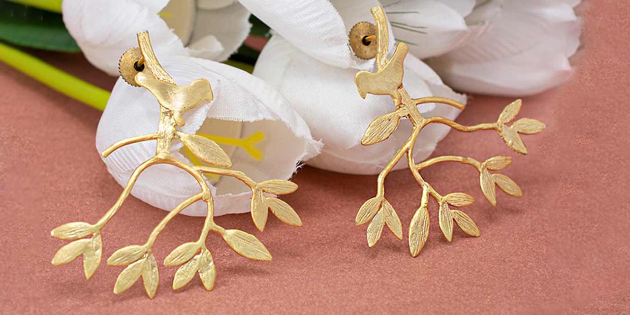What Your Jewellery Style Says About Your Personality How to Choose Jewellery That Complements Your Style and Personality
