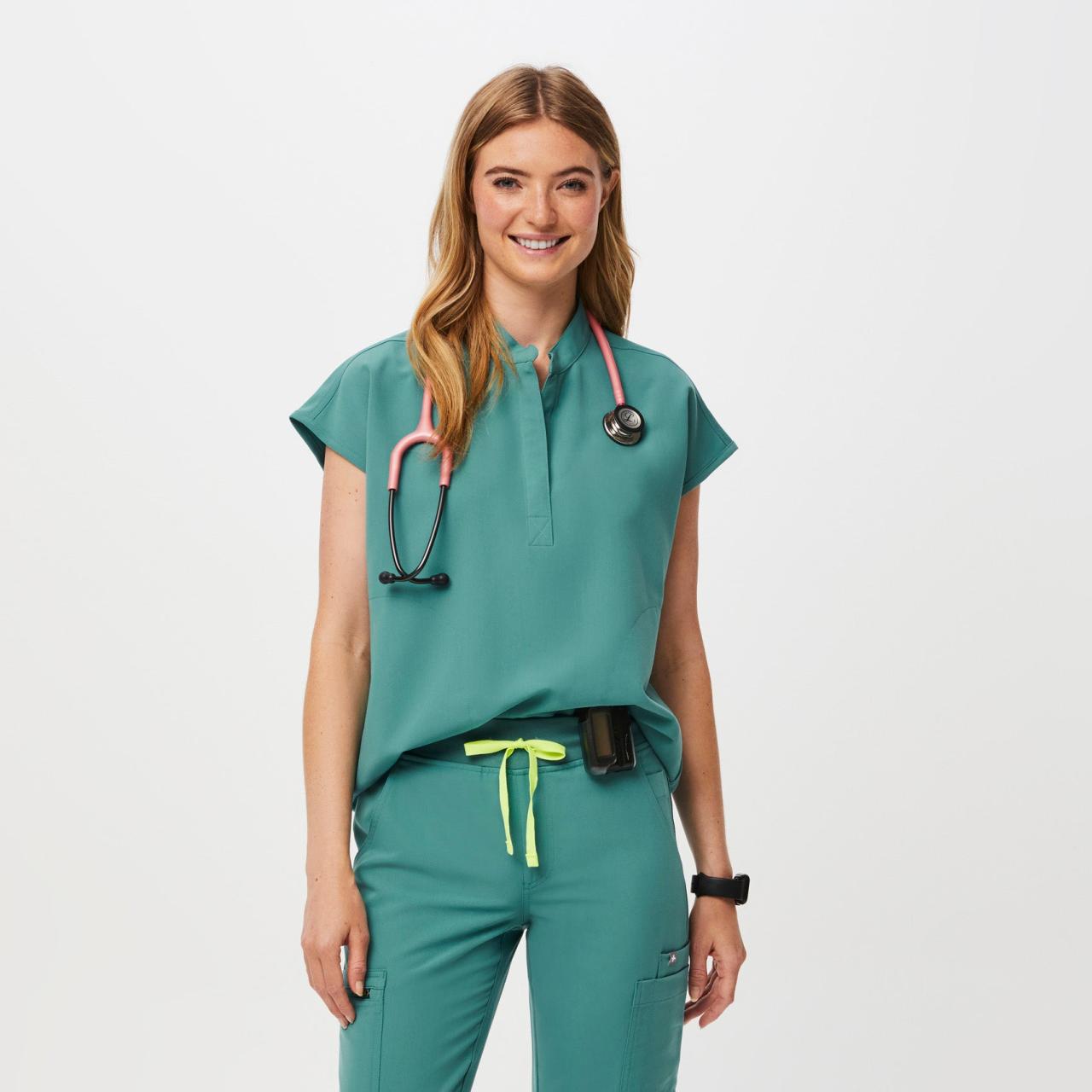 Women's Rafaela Oversized Scrub Top™ - Cactus · FIGS Top Jewellery Trends That Are Captivating Consumers in 2025